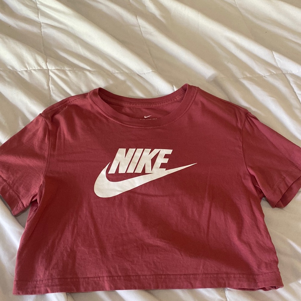 Nike crop t shirt